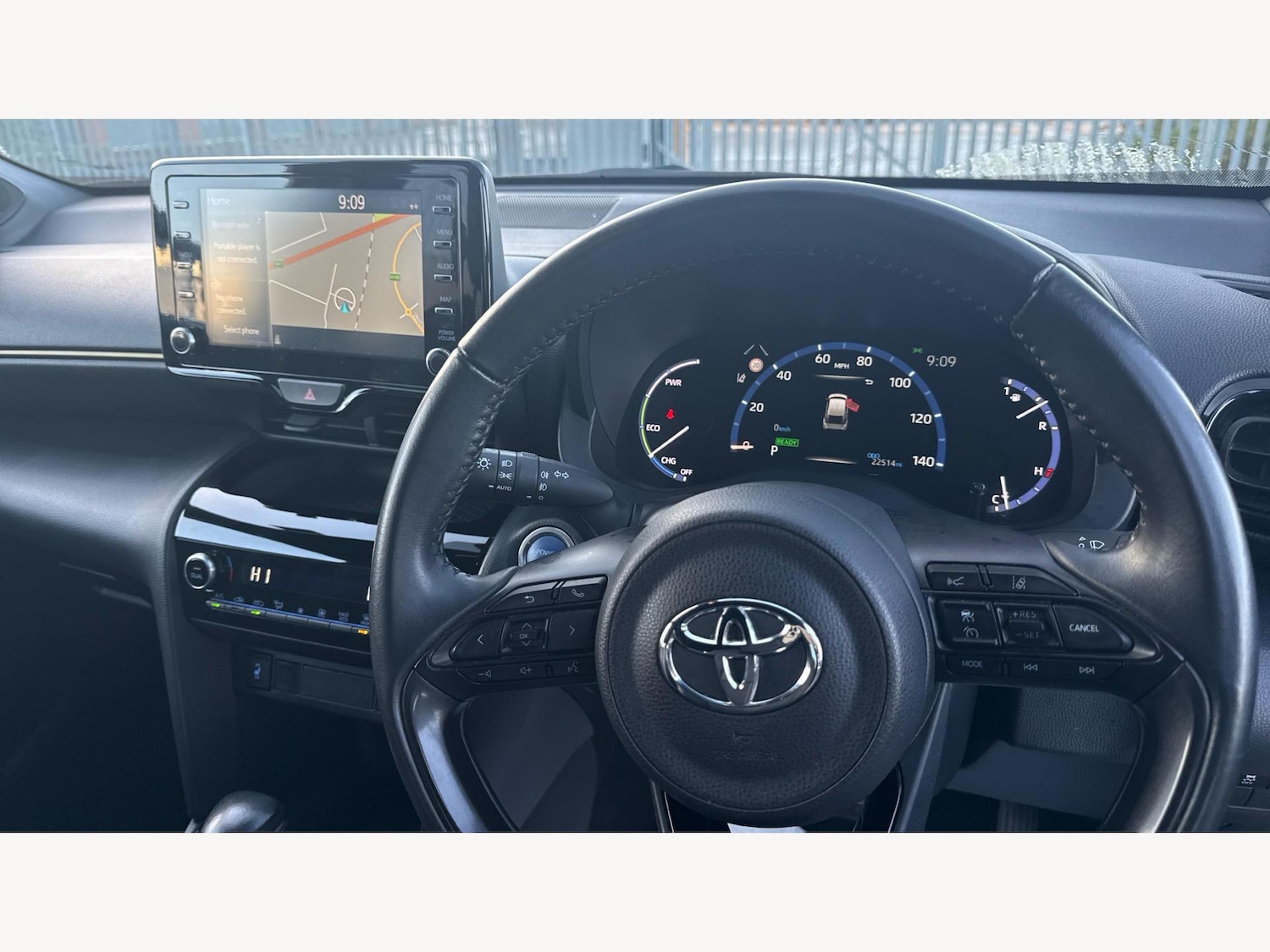Used Toyota Yaris Cross 2022 for sale - 77060116: Photo 10