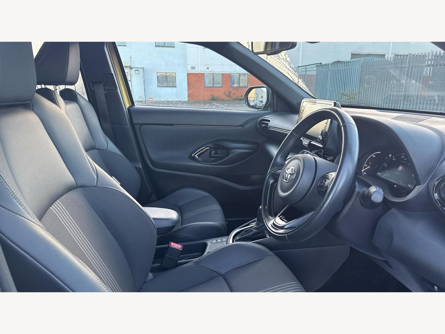 Used Toyota Yaris Cross 2022 for sale - 77060116: Photo 13