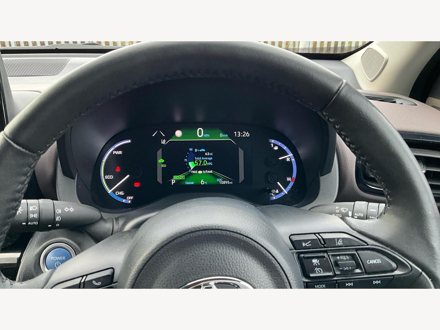 Used Toyota Yaris Cross 2024 for sale - 77057329: Photo 11