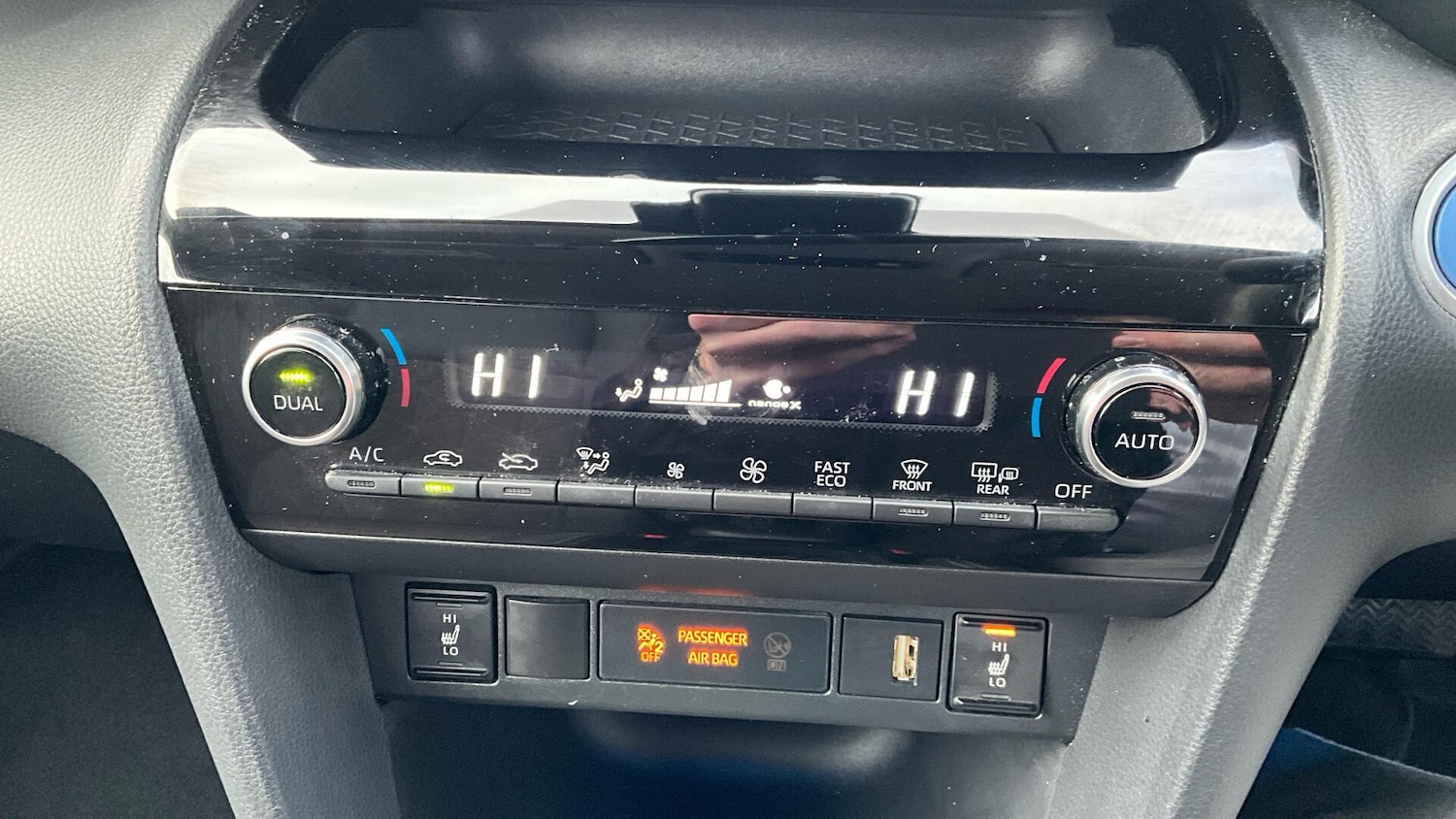 Used Toyota Yaris Cross 2024 for sale - 77057329: Photo 36