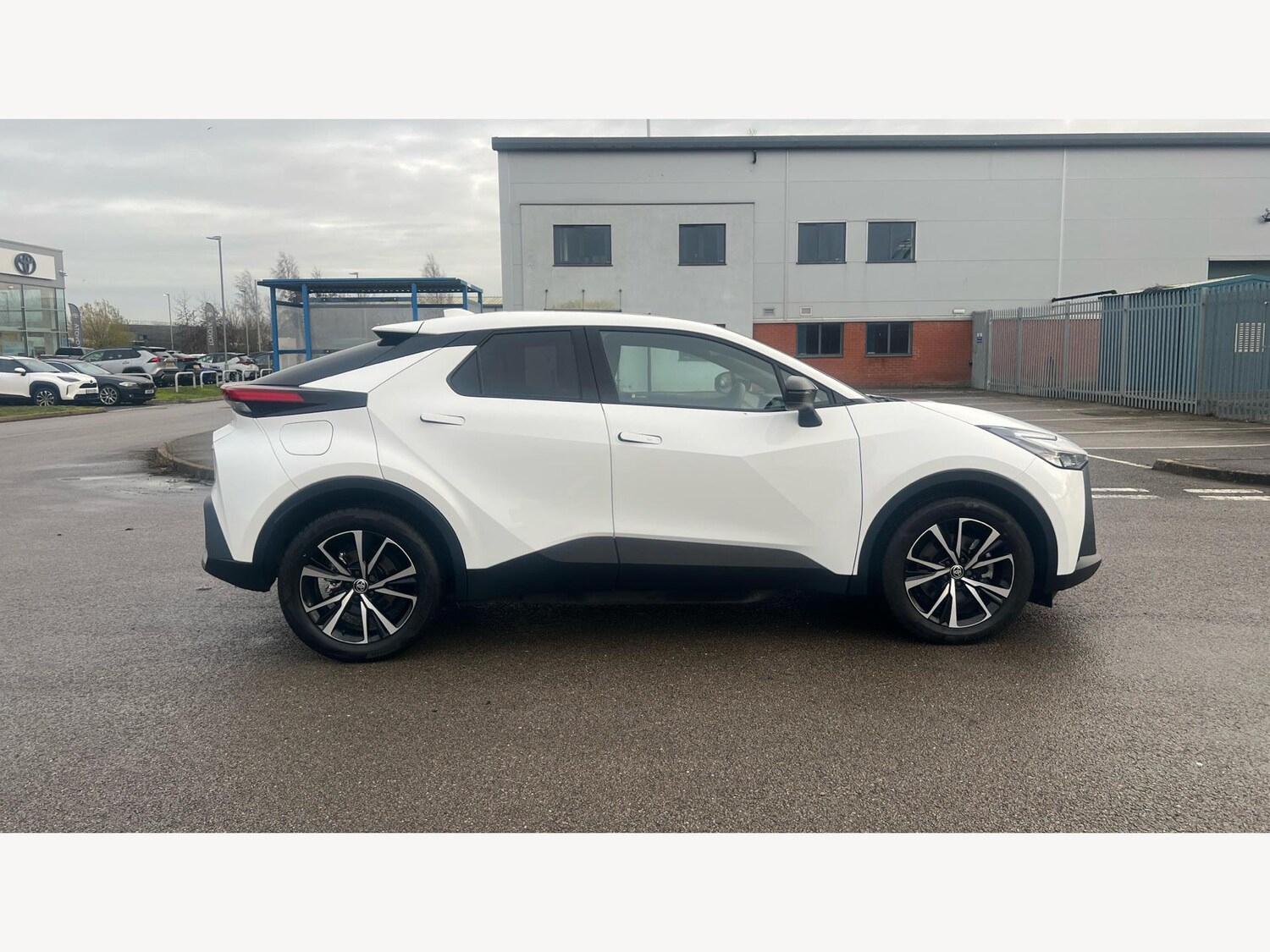 Used Toyota C-HR 2024 for sale - 77344703: Photo 18