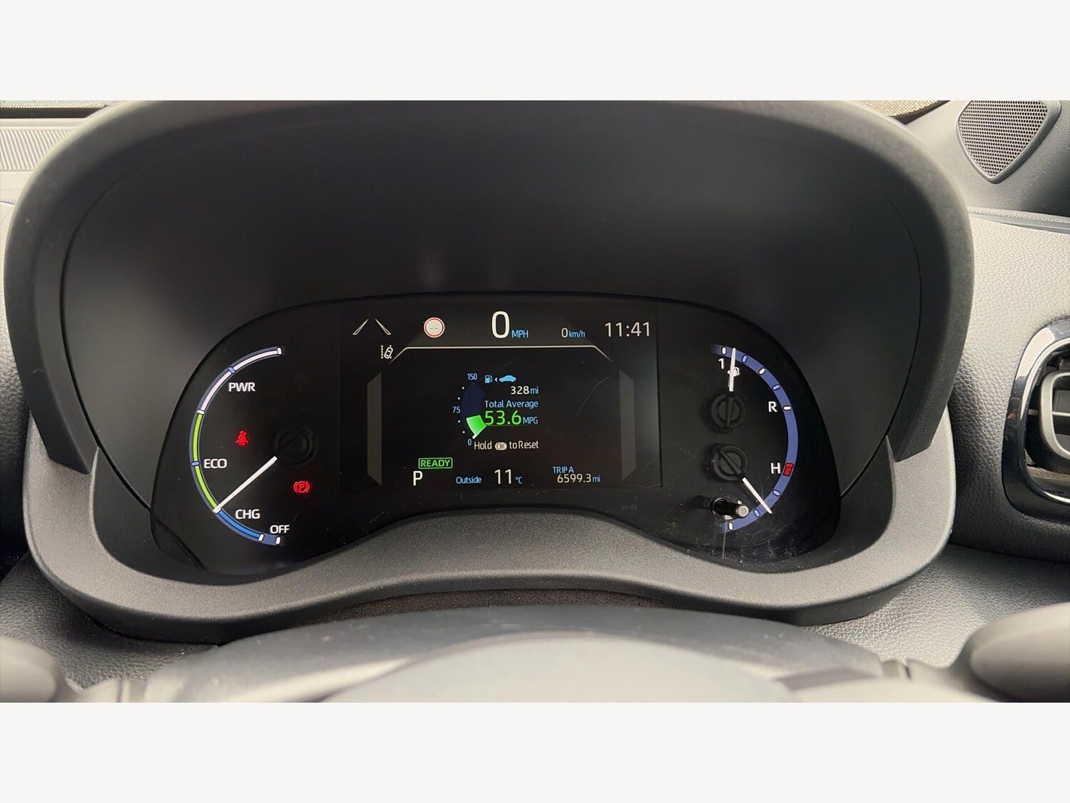 Used Toyota Yaris Cross 2023 for sale - 77799399: Photo 11