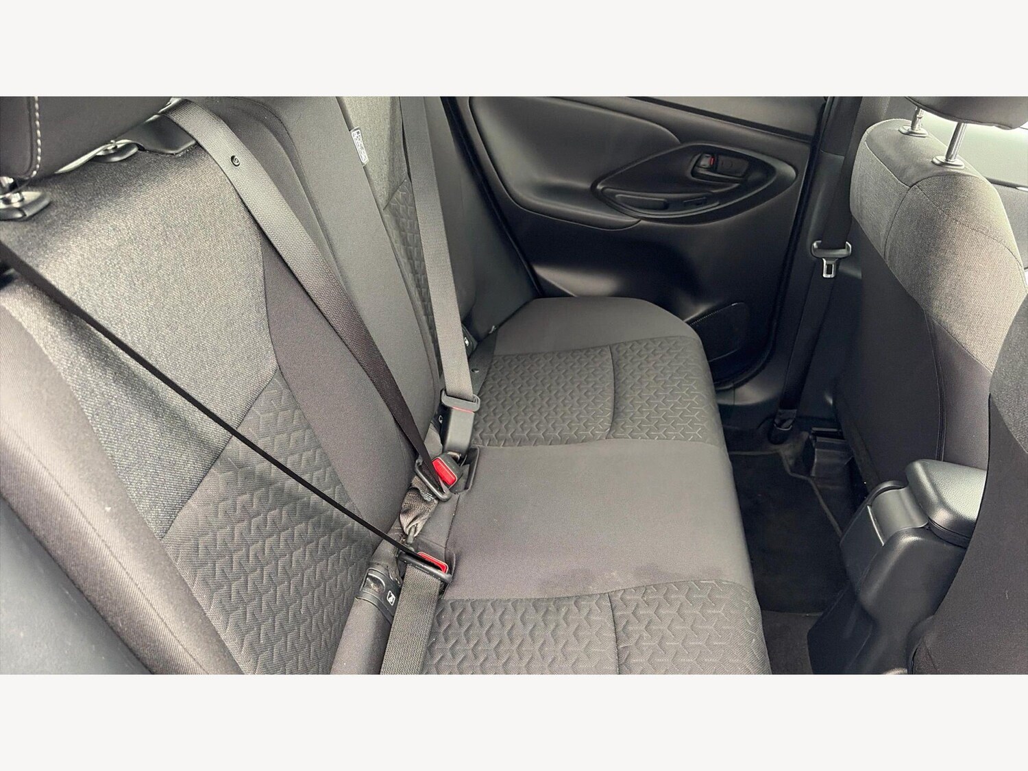 Used Toyota Yaris Cross 2023 for sale - 77799399: Photo 14