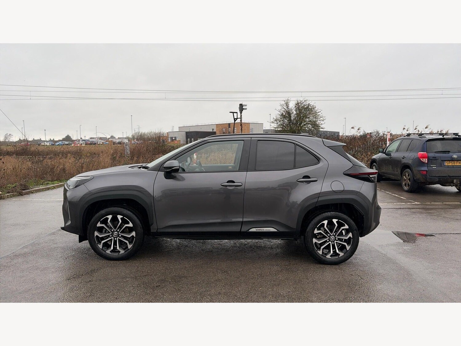 Used Toyota Yaris Cross 2023 for sale - 77799399: Photo 19