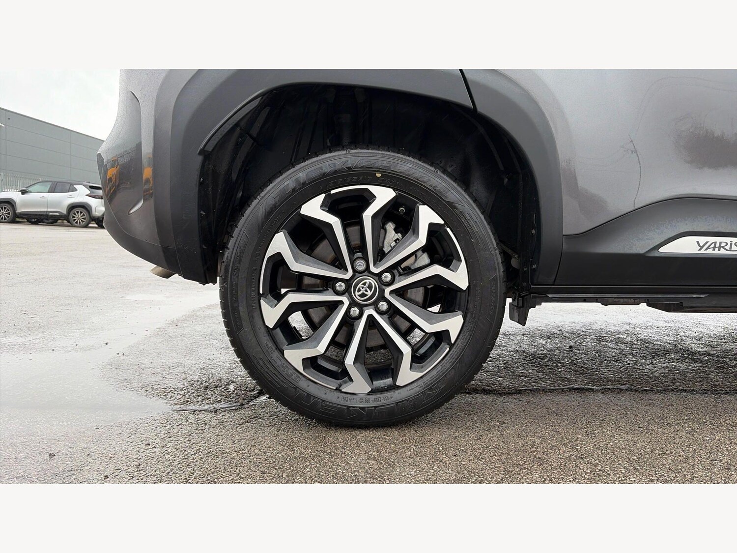 Used Toyota Yaris Cross 2023 for sale - 77799399: Photo 20