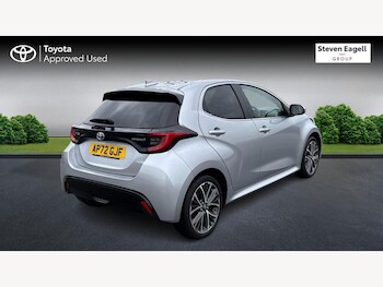Used Toyota Yaris 2023 for sale - 76457994: Photo