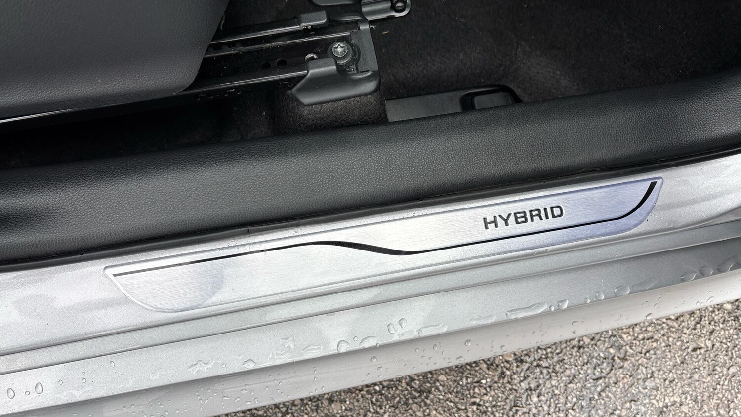 Used Toyota Yaris 2023 for sale - 76457994: Photo 33