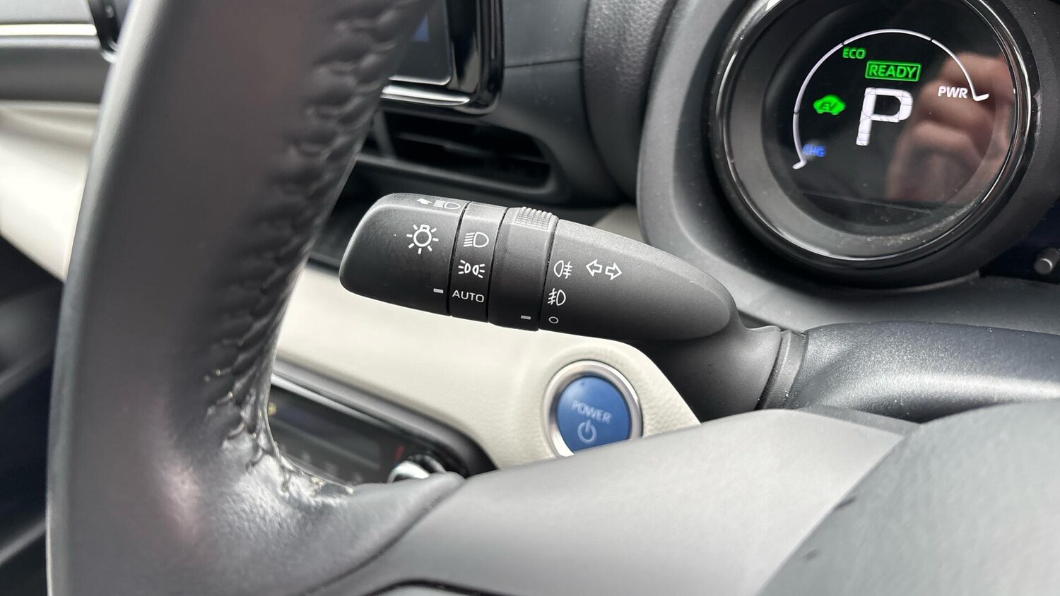 Used Toyota Yaris 2023 for sale - 76457994: Photo 37