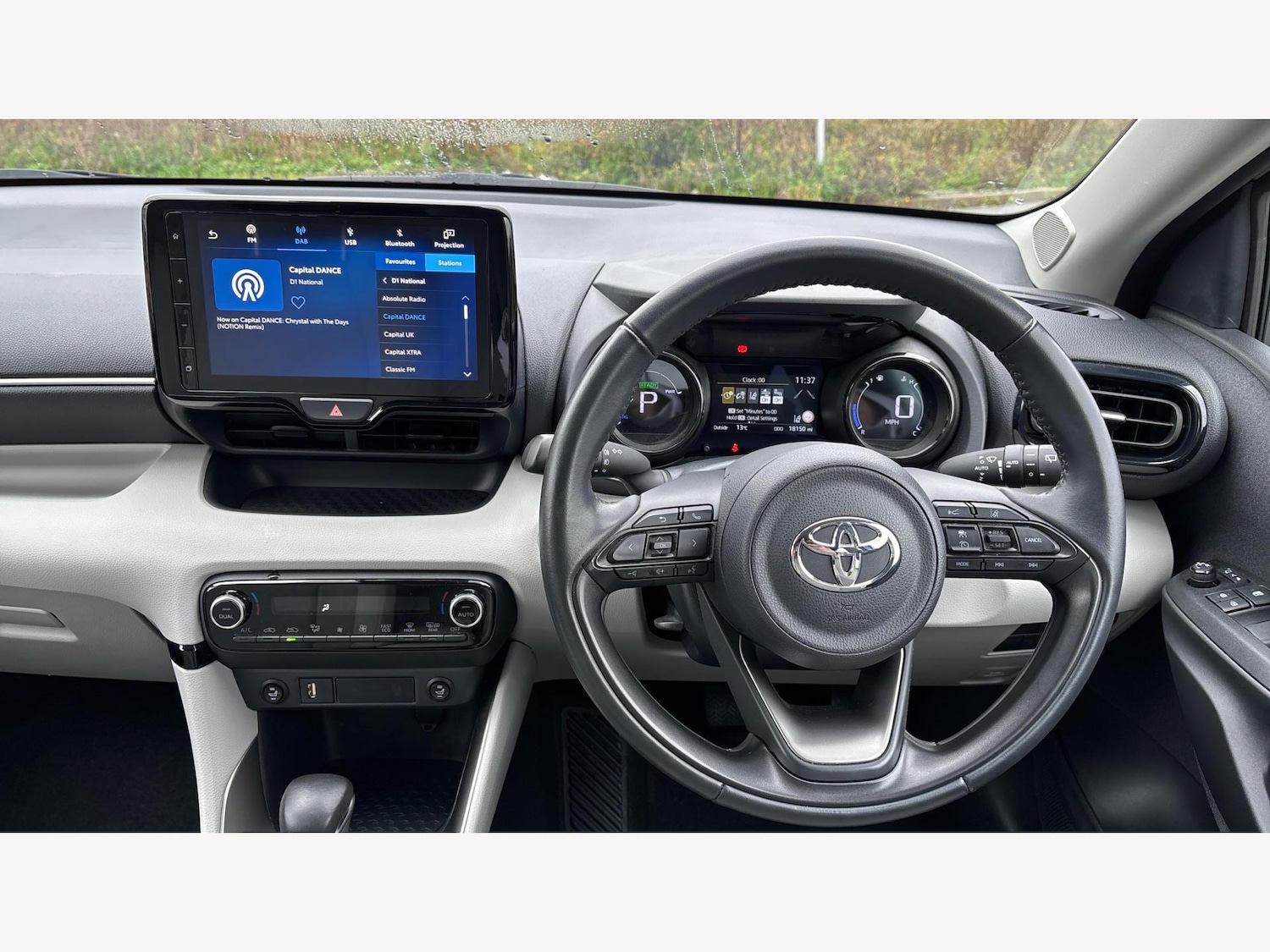 Used Toyota Yaris 2023 for sale - 76457994: Photo 7