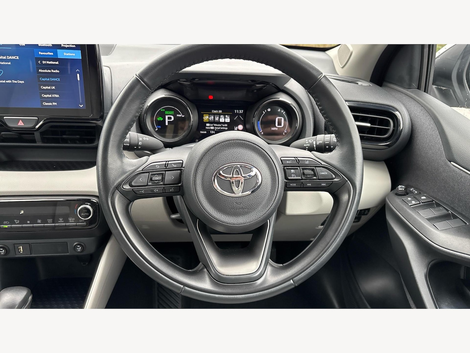 Used Toyota Yaris 2023 for sale - 76457994: Photo 8