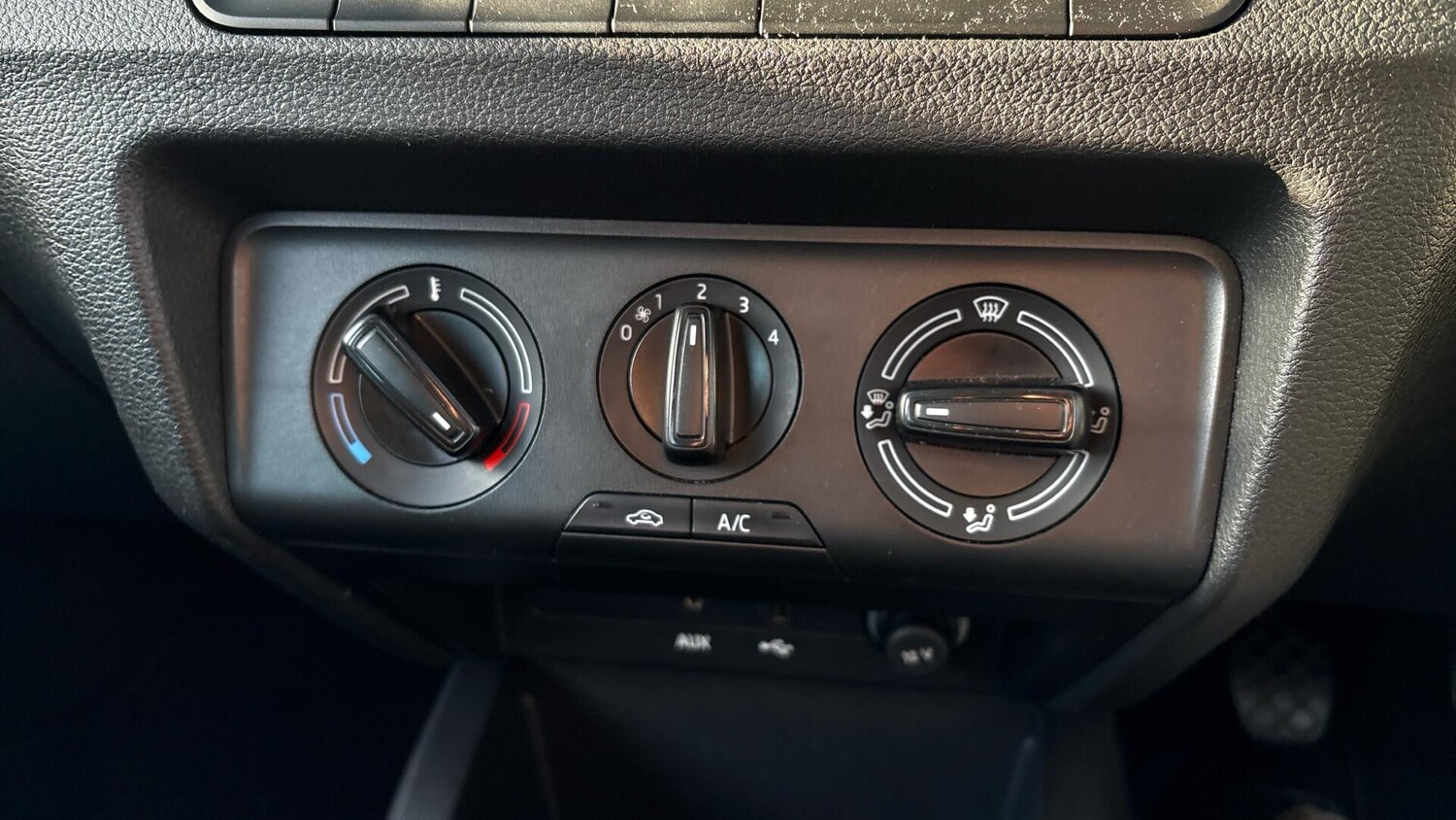 Used Skoda Fabia 2017 for sale - 76714436: Photo 34