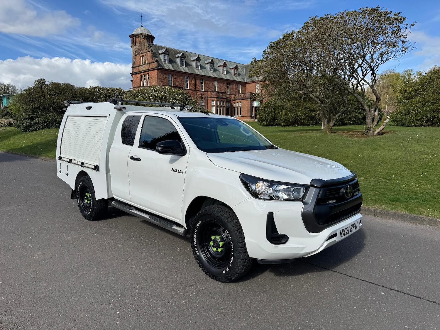 Used Toyota Hilux 2021 for sale - 76652799: Photo 1