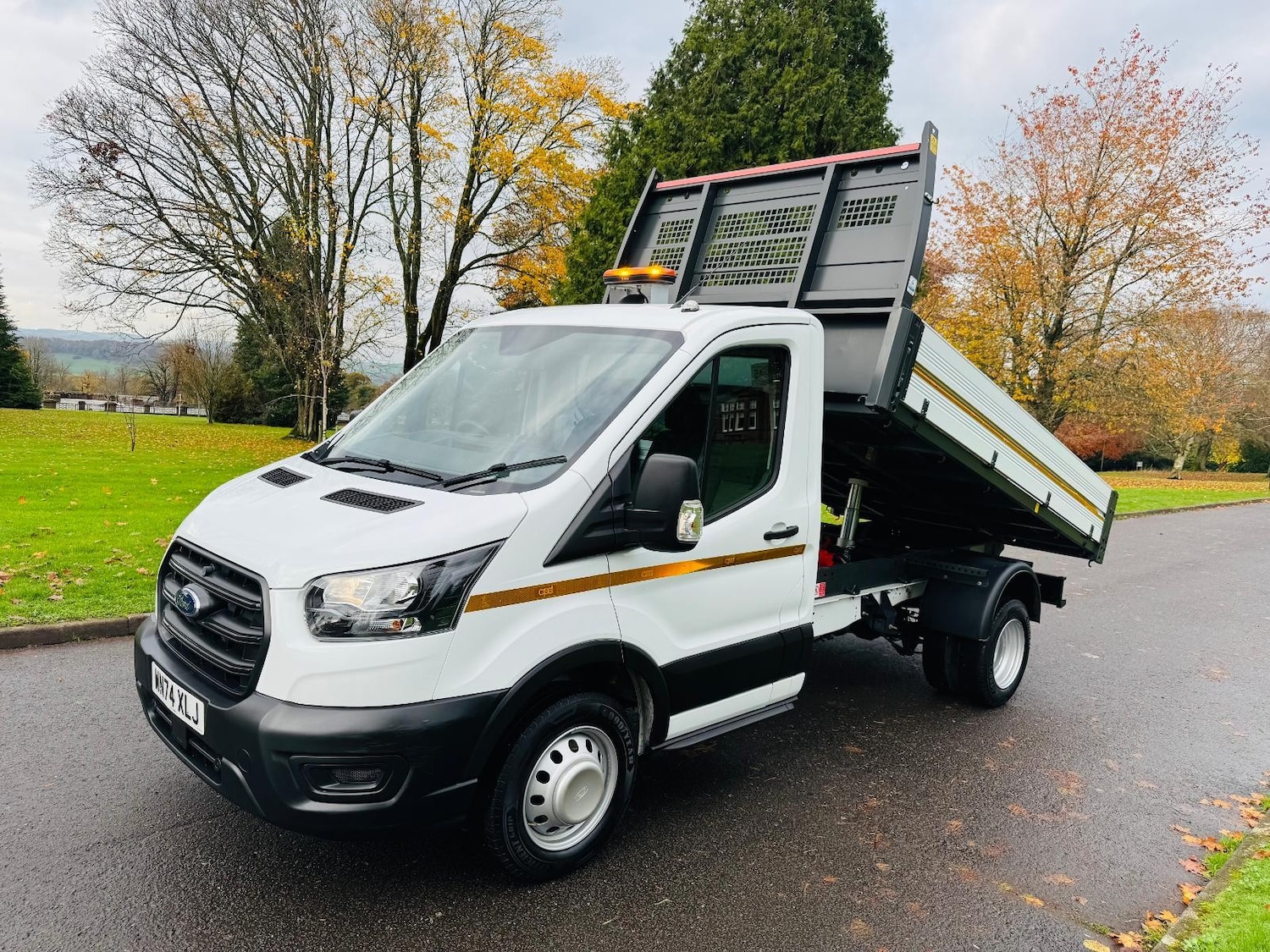 Used Ford Transit 2024 for sale - 76652817: Photo 2