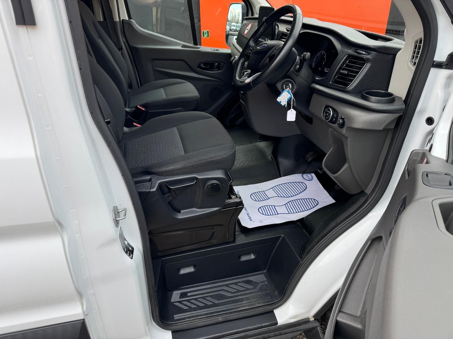 Used Ford Transit 2019 for sale - 76652797: Photo 7