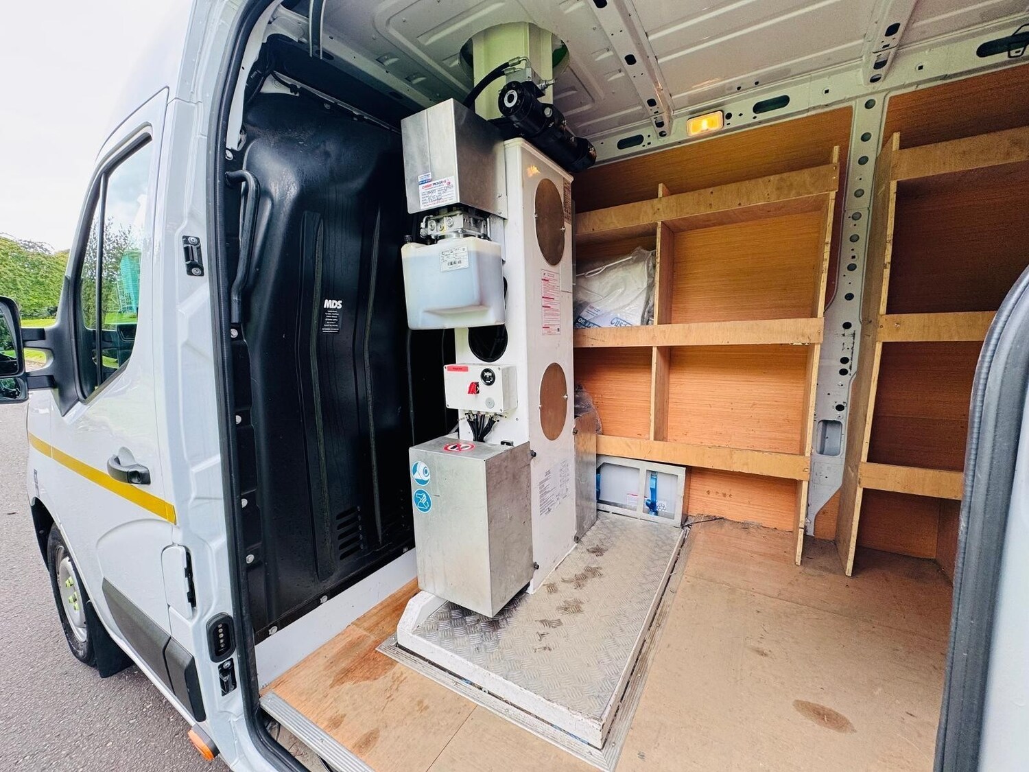 Used Renault Other 2024 for sale - 76652806: Photo 11