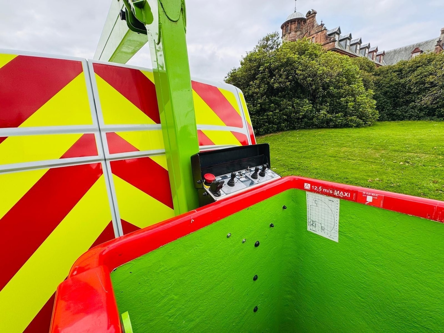 Used Renault Other 2024 for sale - 76652806: Photo 9