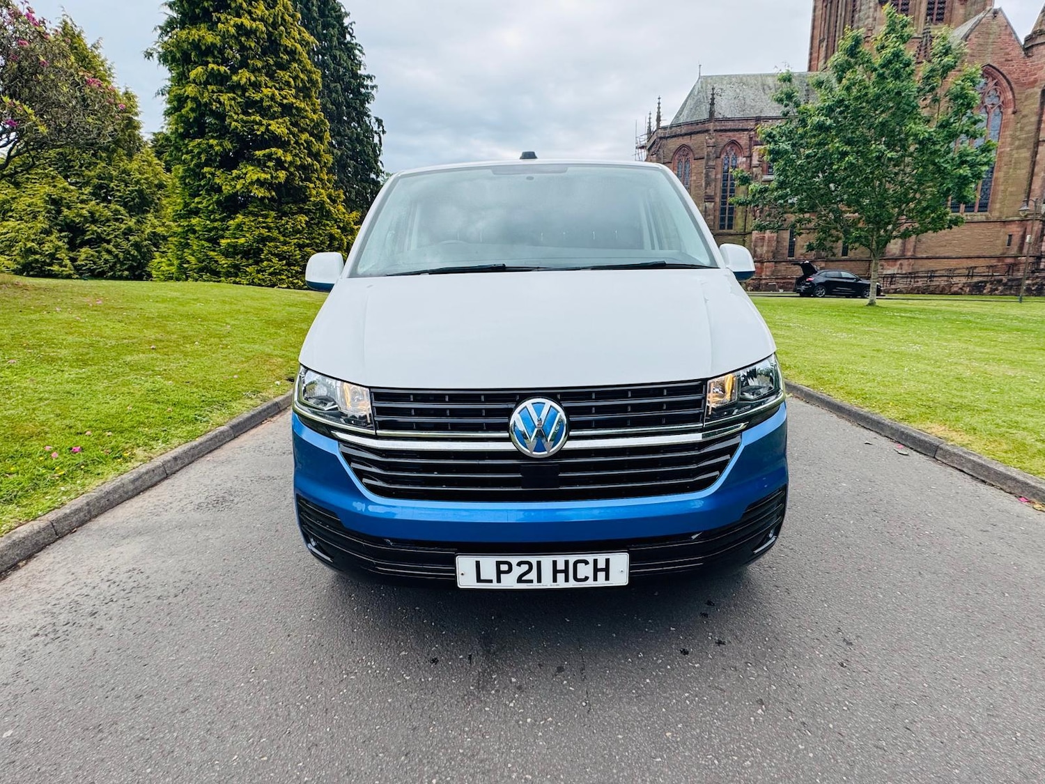 Used Volkswagen Transporter 2021 for sale - 76652803: Photo 2