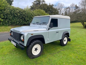Used Land Rover Defender 2009 for sale - 76652792: Photo