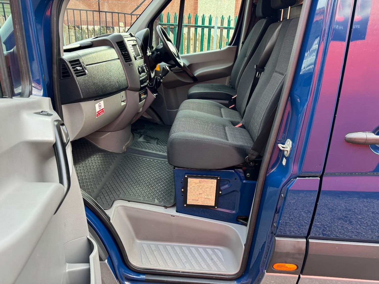 Used Mercedes-Benz Sprinter 2017 for sale - 76652798: Photo 8