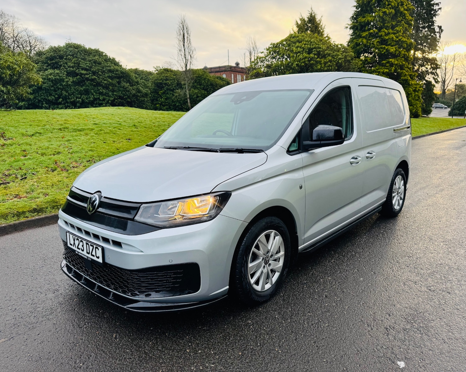 Used Volkswagen Caddy 2023 for sale - 77326625: Photo 3