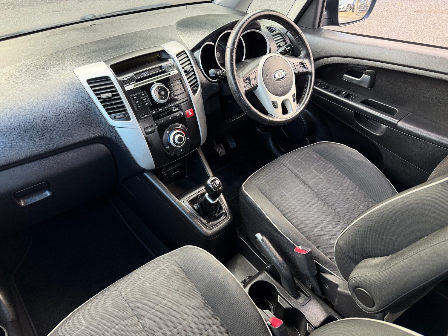 Used Kia Venga 2013 for sale - 76171641: Photo 20