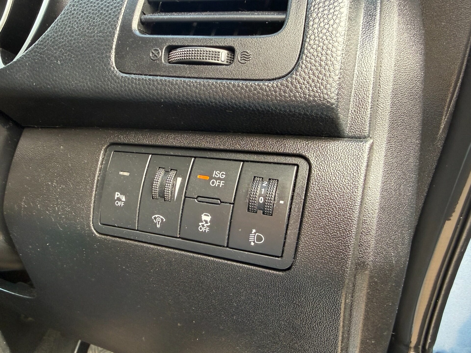 Used Kia Venga 2013 for sale - 76171641: Photo 23