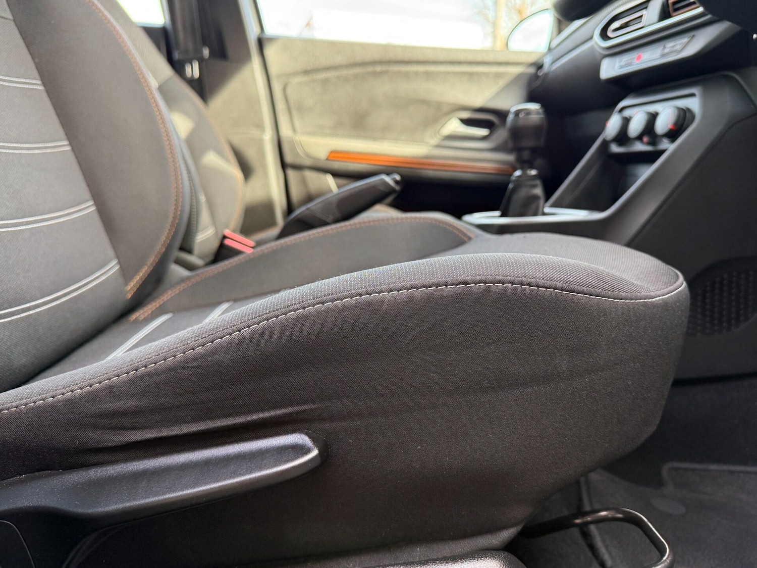 Used Dacia Sandero Stepway 2023 for sale - 77917398: Photo 23