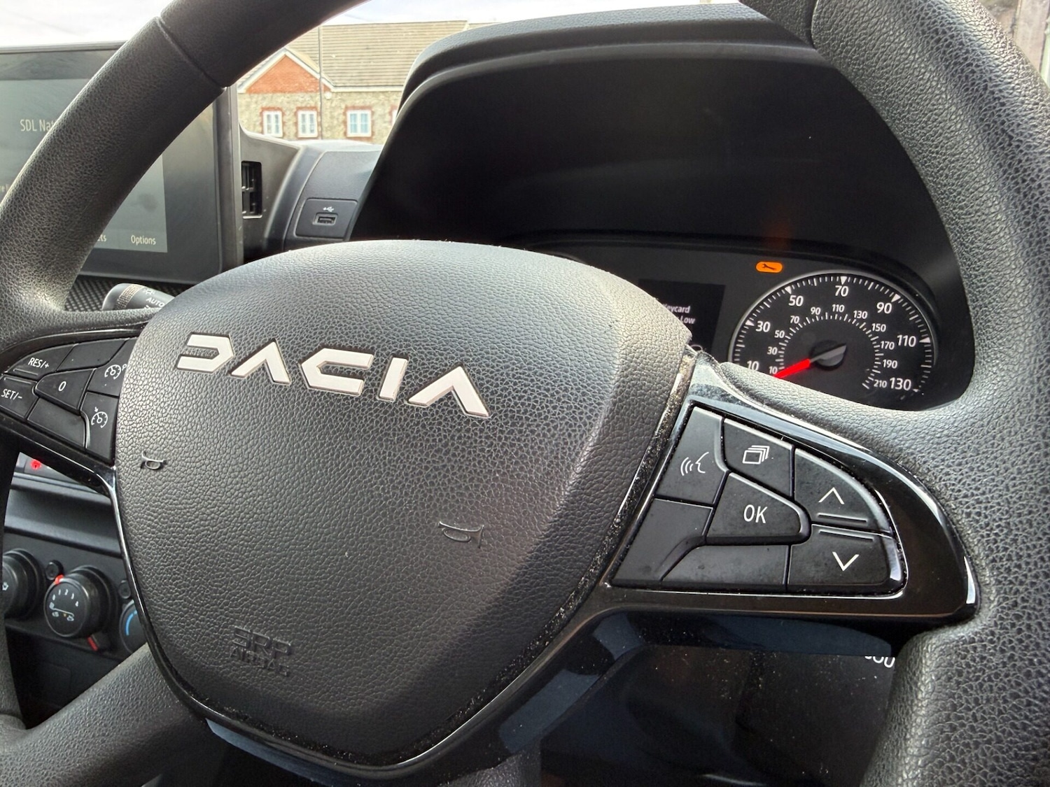 Used Dacia Sandero Stepway 2023 for sale - 77917398: Photo 28