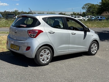 Used Hyundai i10 2016 for sale - 79081253: Photo