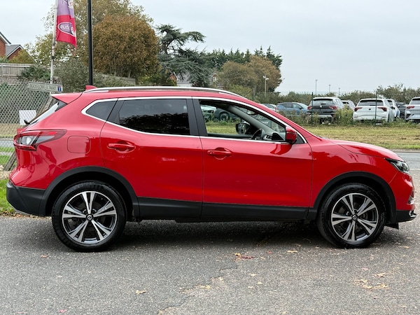 Used Nissan Qashqai 2019 for sale - 76243957: Photo 2
