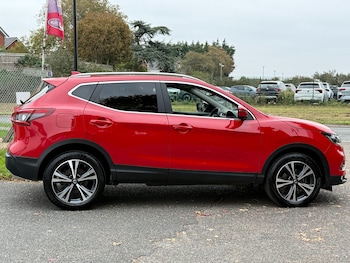 Used Nissan Qashqai 2019 for sale - 76243957: Photo 2
