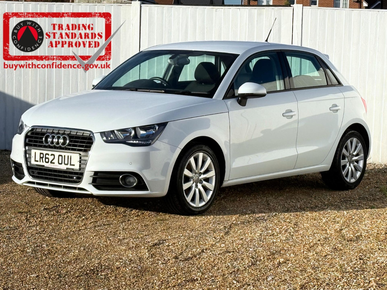Used Audi A1 2013 for sale - 76692944: Photo 3