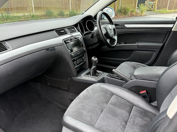 Used Skoda Superb 2012 for sale - 73593009: Photo 22
