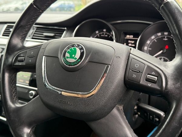 Used Skoda Superb 2012 for sale - 73593009: Photo 27