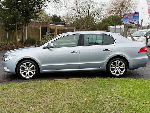 Used Skoda Superb 2012 for sale - 73593009: Photo 7