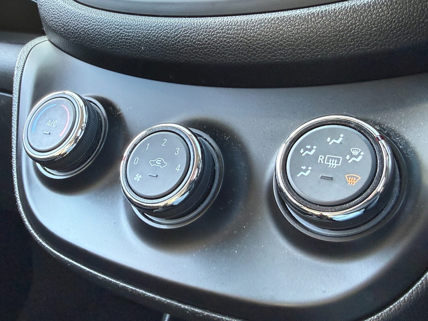 Used Vauxhall Viva 2017 for sale - 78054367: Photo 21