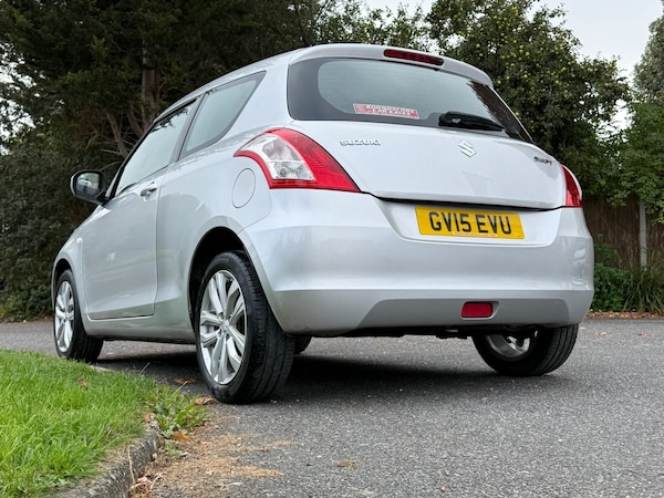 Used Suzuki Swift 2015 for sale - 76264515: Photo 15