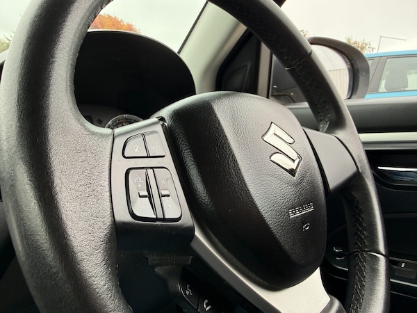 Used Suzuki Swift 2015 for sale - 76264515: Photo 21