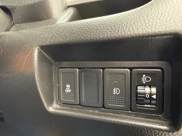 Used Suzuki Swift 2015 for sale - 76264515: Photo 31