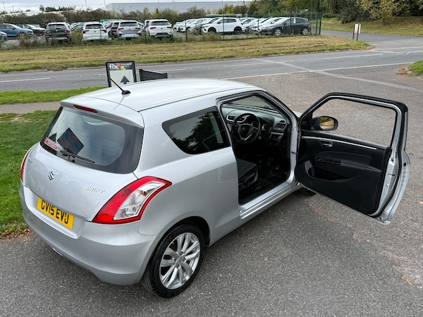 Used Suzuki Swift 2015 for sale - 76264515: Photo 32