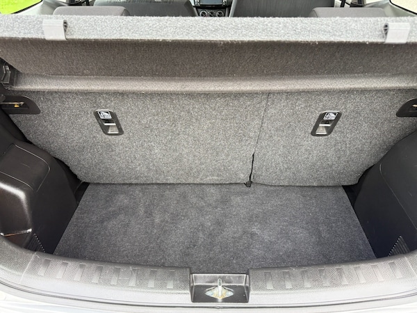 Used Suzuki Swift 2015 for sale - 76264515: Photo 39