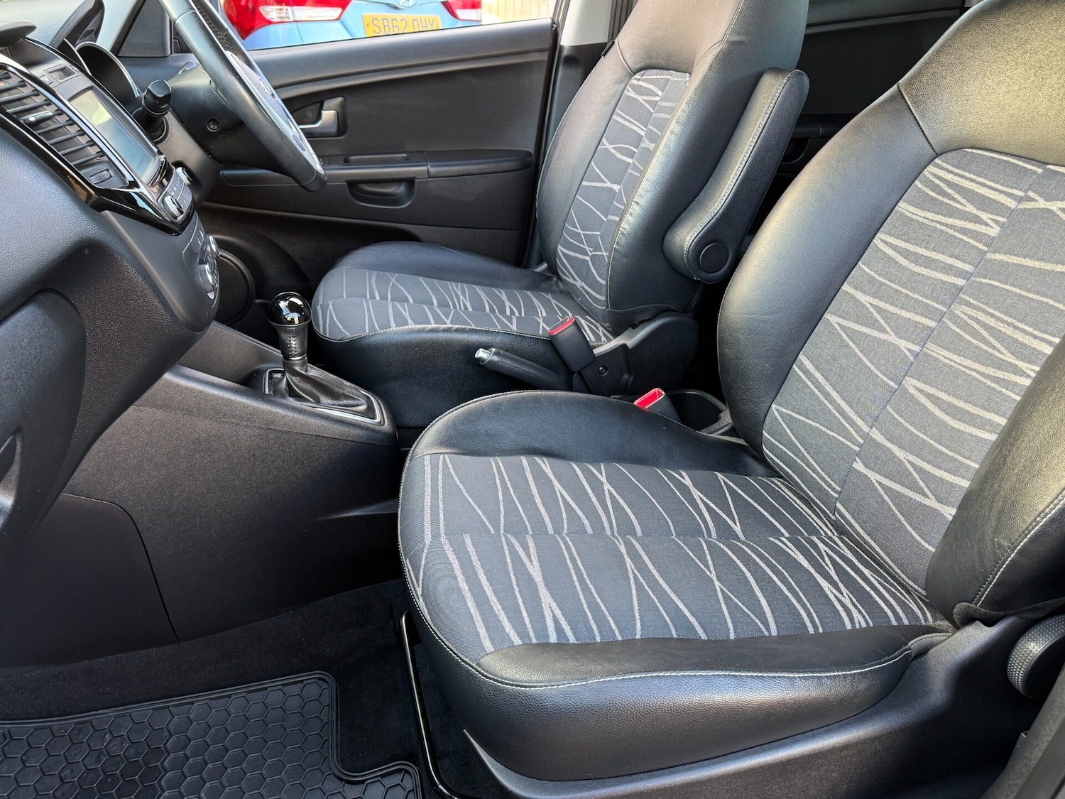 Used Kia Venga 2016 for sale - 76363153: Photo 30