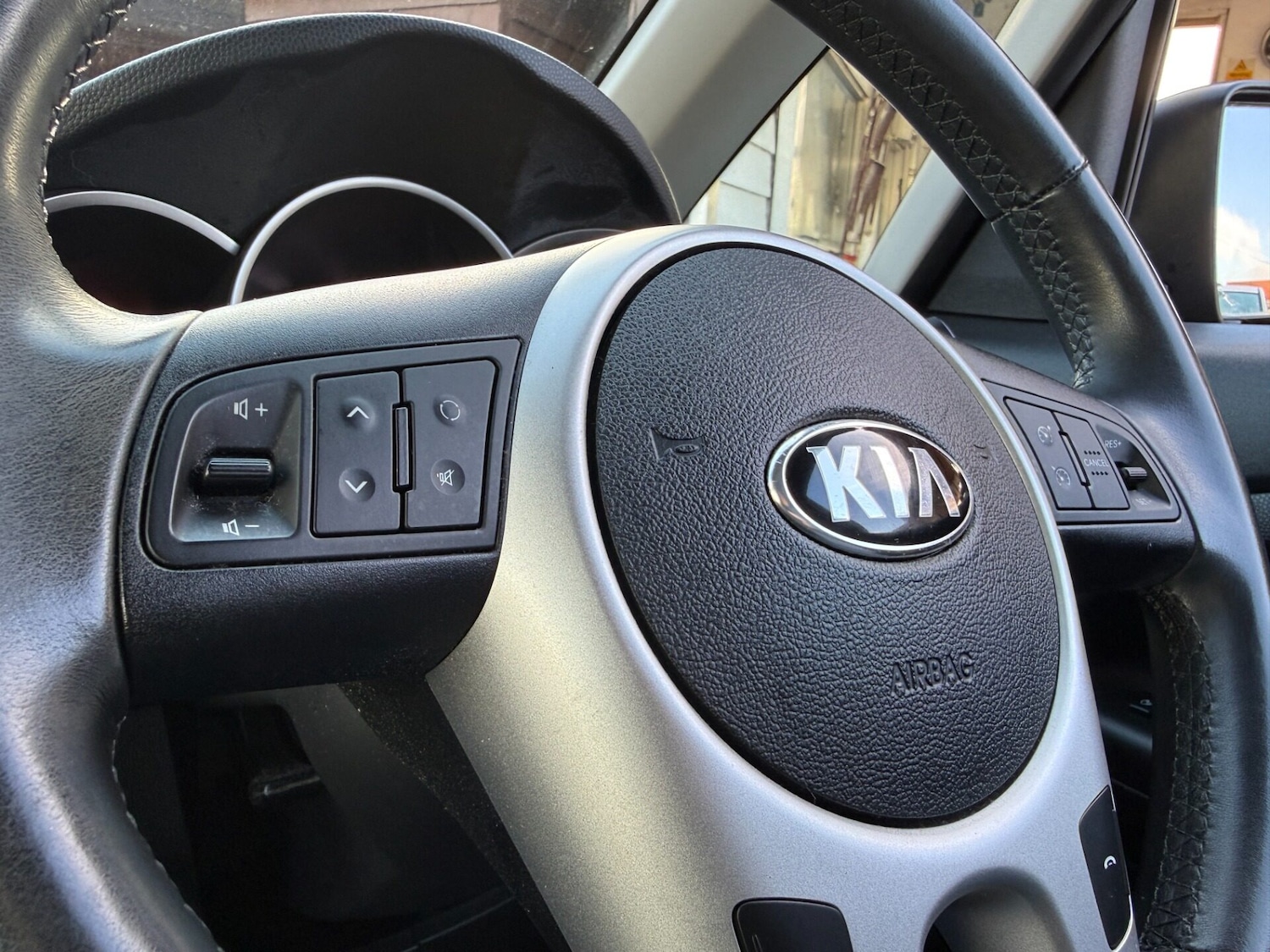 Used Kia Venga 2016 for sale - 76363153: Photo 32