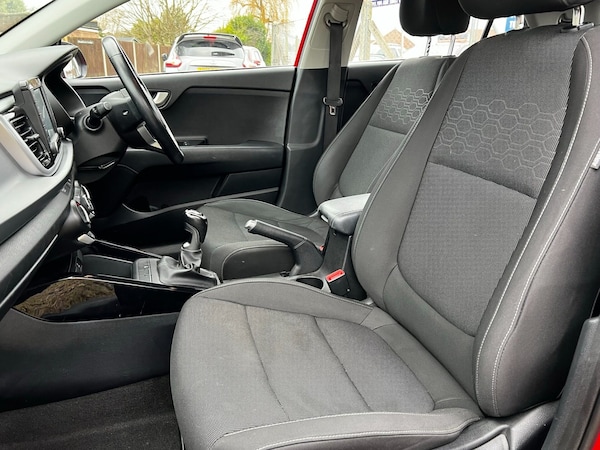 Used Kia Rio 2018 for sale - 71115603: Photo 28