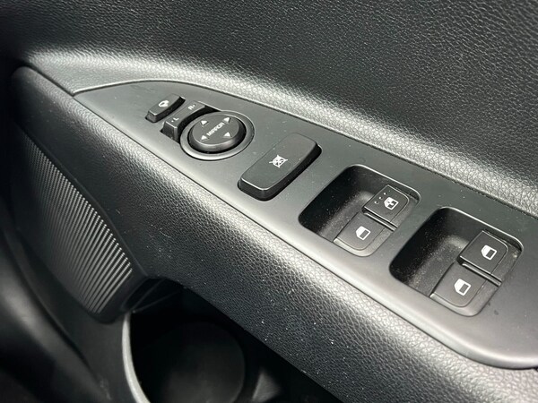 Used Kia Rio 2018 for sale - 71115603: Photo 43