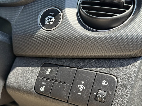 Used Hyundai i10 2018 for sale - 75423191: Photo 34