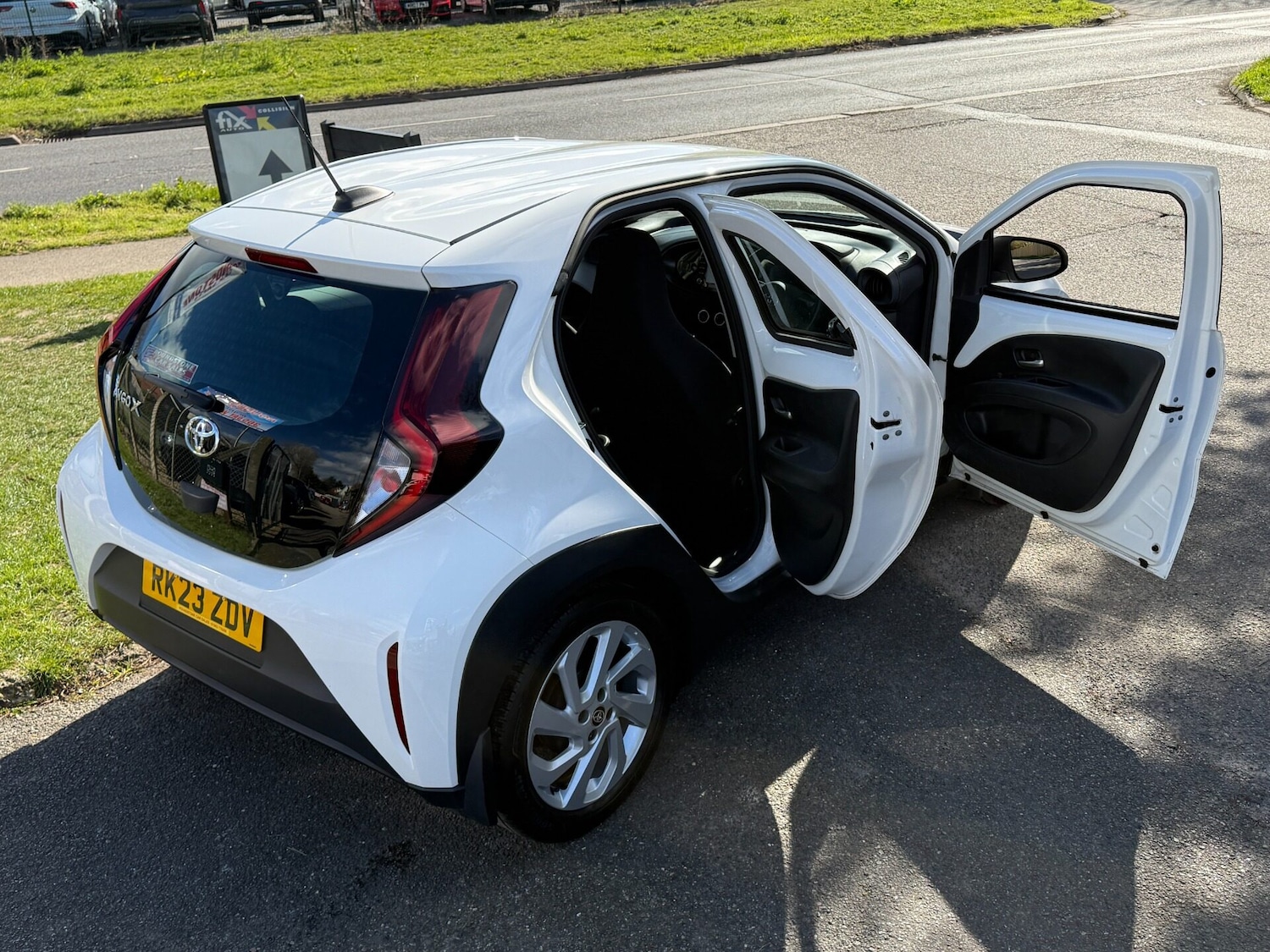 Used Toyota Aygo X 2023 for sale - 78027284: Photo 14