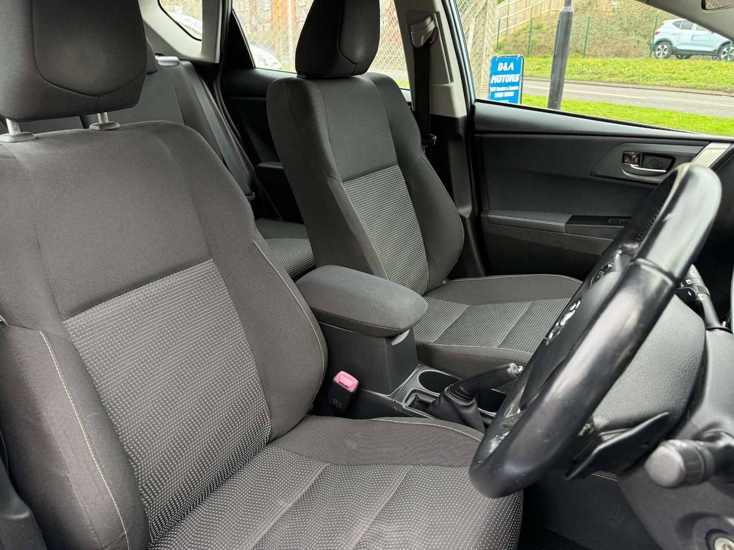 Used Toyota Auris 2014 for sale - 77327329: Photo 12