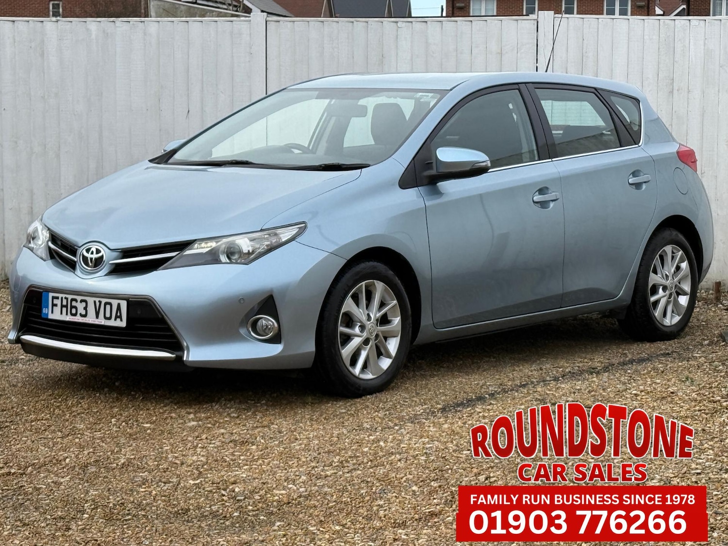 Used Toyota Auris 2014 for sale - 77327329: Photo 2