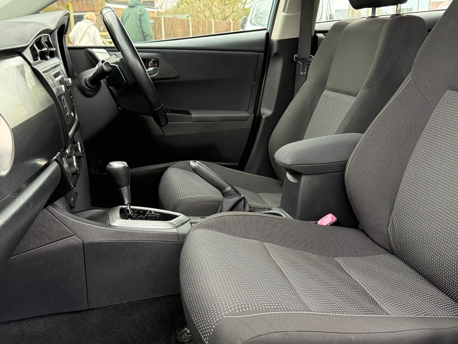 Used Toyota Auris 2014 for sale - 77327329: Photo 31